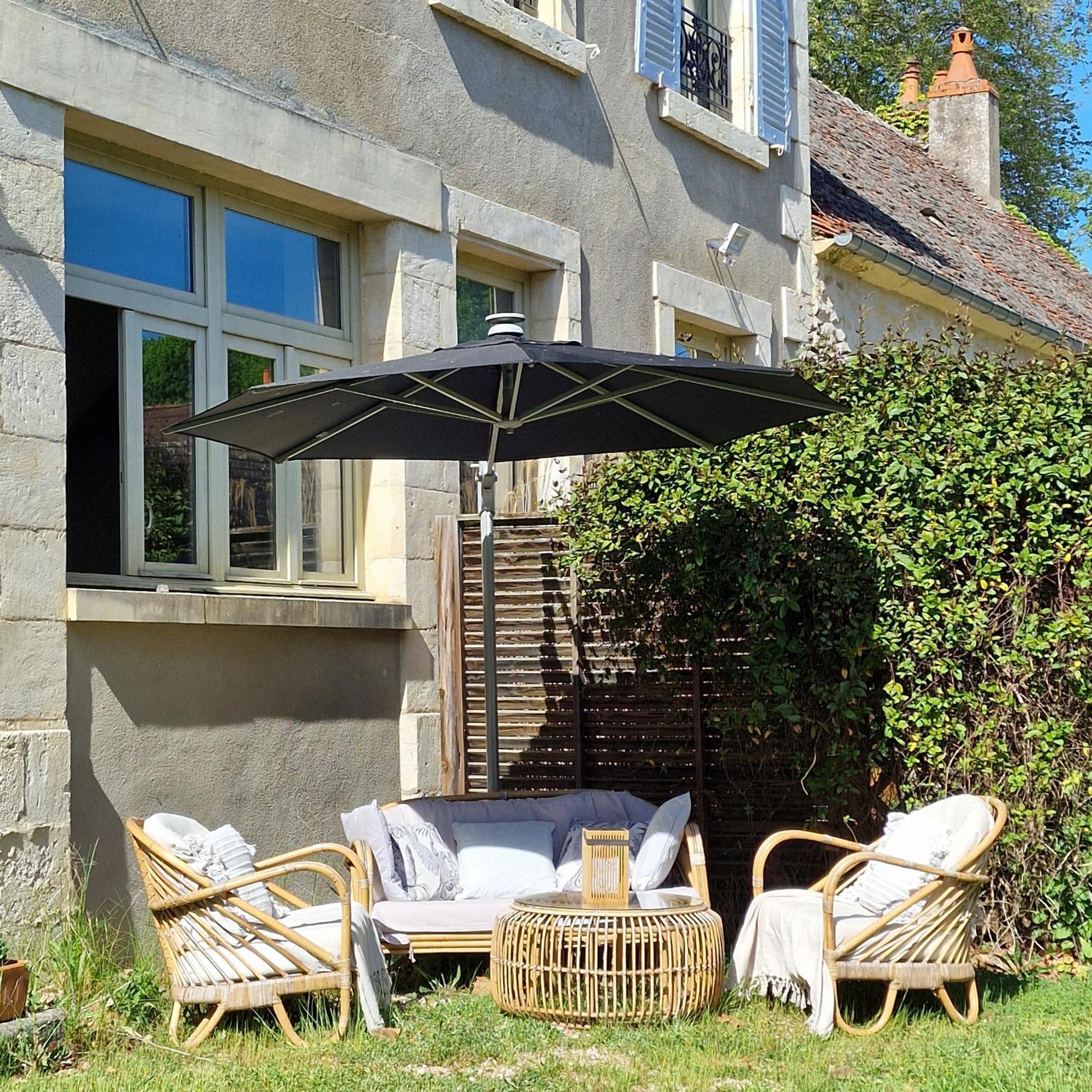Chambre D'Hotes "Au Bord De Loire" La Marche Exterior photo